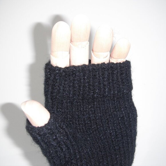 Handmade Fingerless Gloves Mittens Wrist Warmers Acrylic Size L-XL Black - Picture 5 of 6